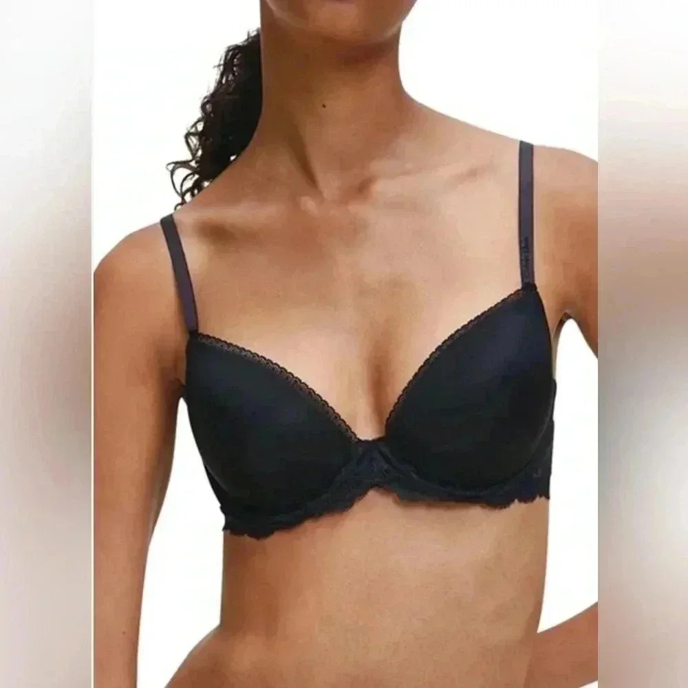 NWT lot of 2  CK/VS full coverage sexy comfortable underwire padded bra 32DD